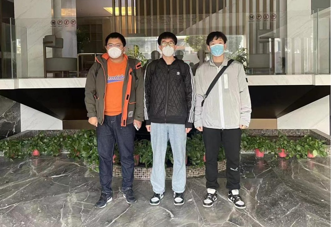 成人视频